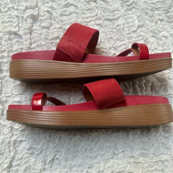 Donald J. Pliner Farris Wedge Sandal in Tomato Red Size 11 - Picture 11 of 12